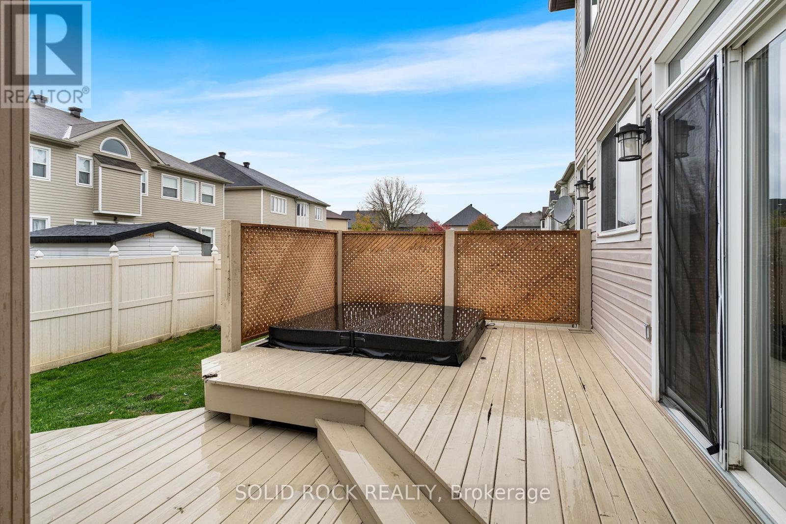 347 Bamburgh Way, Ottawa, ON - Outdoor With Deck Patio Veranda With Exterior