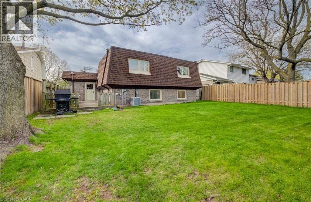 51 Underhill Crescent, Kitchener, ON - Outdoor