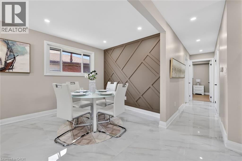 83 Riverdale Drive, Hamilton, ON - Indoor