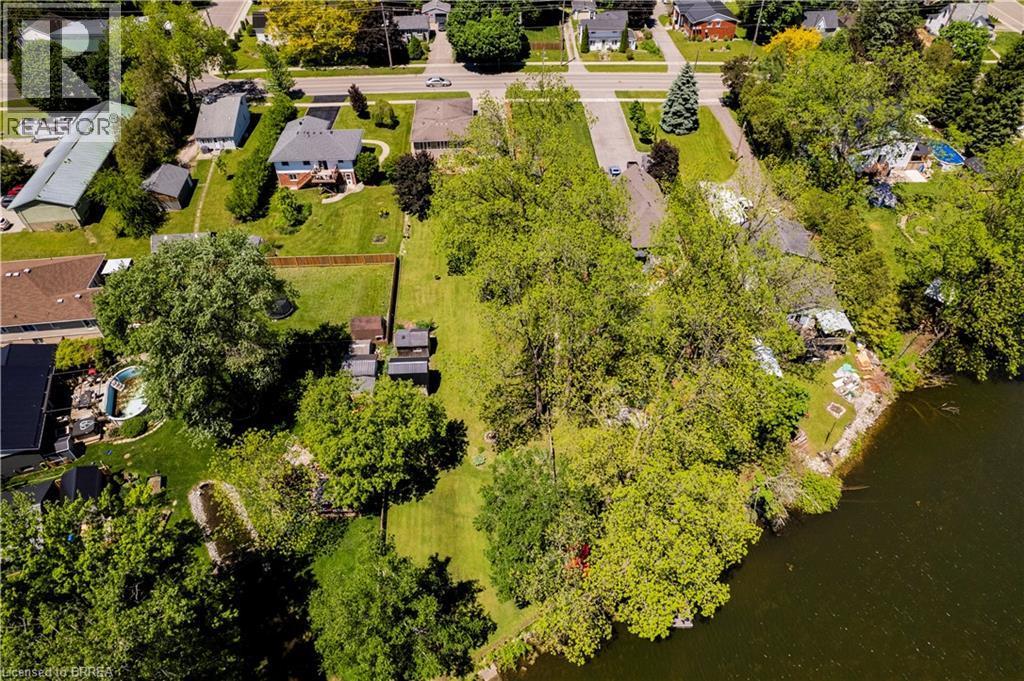 Image quality insufficient for description - 100 Mechanic Street W, Waterford, ON - Outdoor With Body Of Water With View