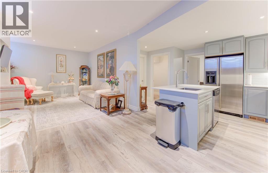 52 Edgehill Drive, Kitchener, ON - Indoor
