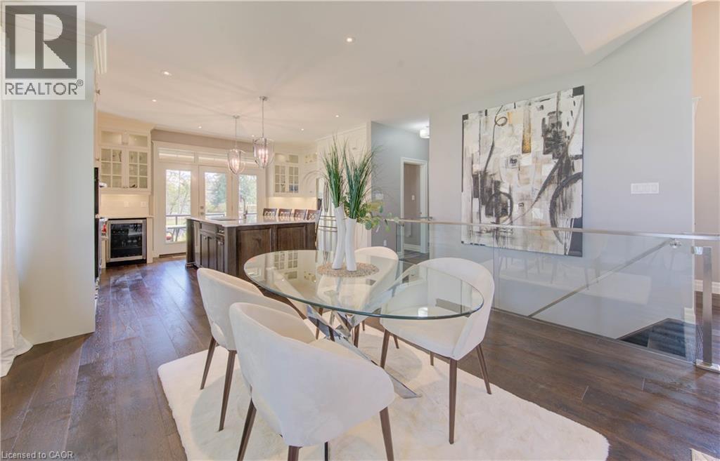 52 Edgehill Drive, Kitchener, ON - Indoor Photo Showing Dining Room