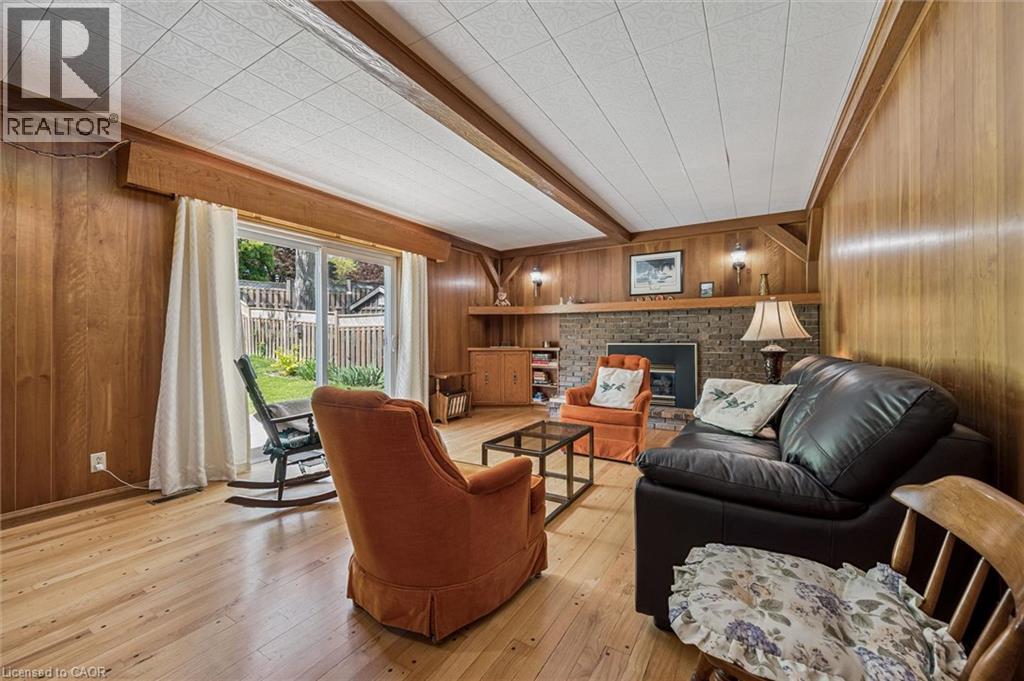 15 Cloverdale Crescent, Kitchener, ON - Indoor Photo Showing Living Room With Fireplace