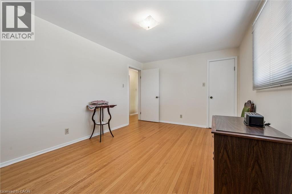 15 Cloverdale Crescent, Kitchener, ON - Indoor Photo Showing Other Room