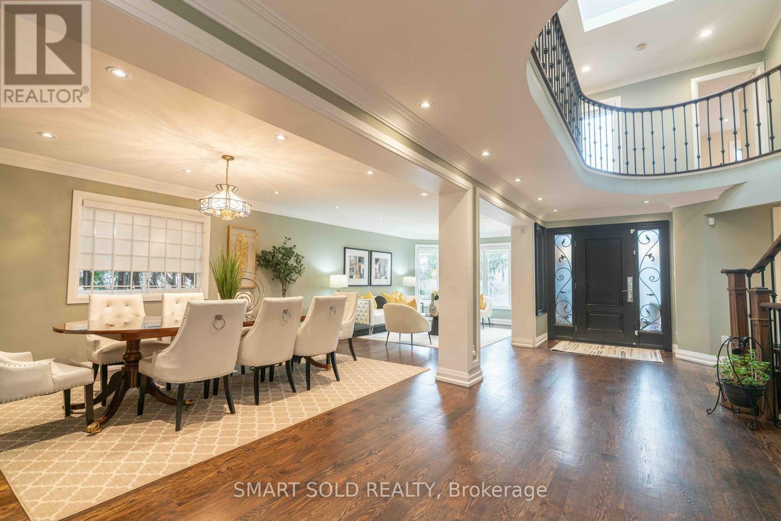 107 Arnold Avenue, Vaughan, ON - Indoor