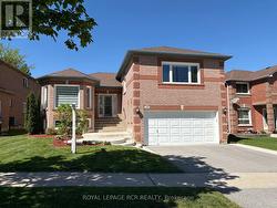 29 DEPEUTER CRESCENT Bradford West Gwillimbury, ON L3Z 3A3