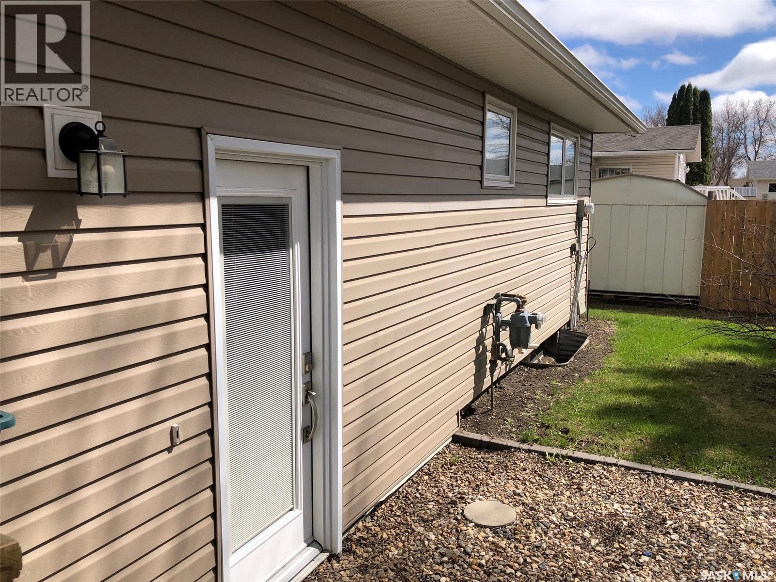 727 4Th Street, Canora, SK - Outdoor With Exterior
