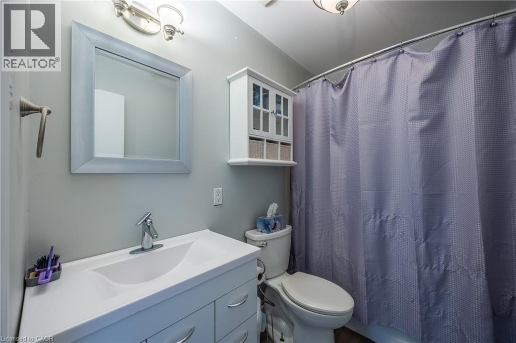 6 Dedrick Road, Port Rowan, ON - Indoor Photo Showing Bathroom