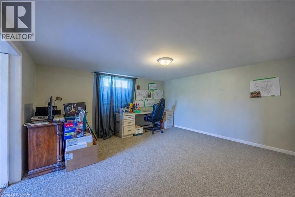 6 Dedrick Road, Port Rowan, ON - Indoor