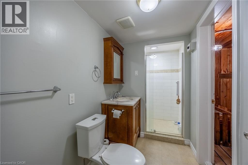6 Dedrick Road, Port Rowan, ON - Indoor Photo Showing Bathroom