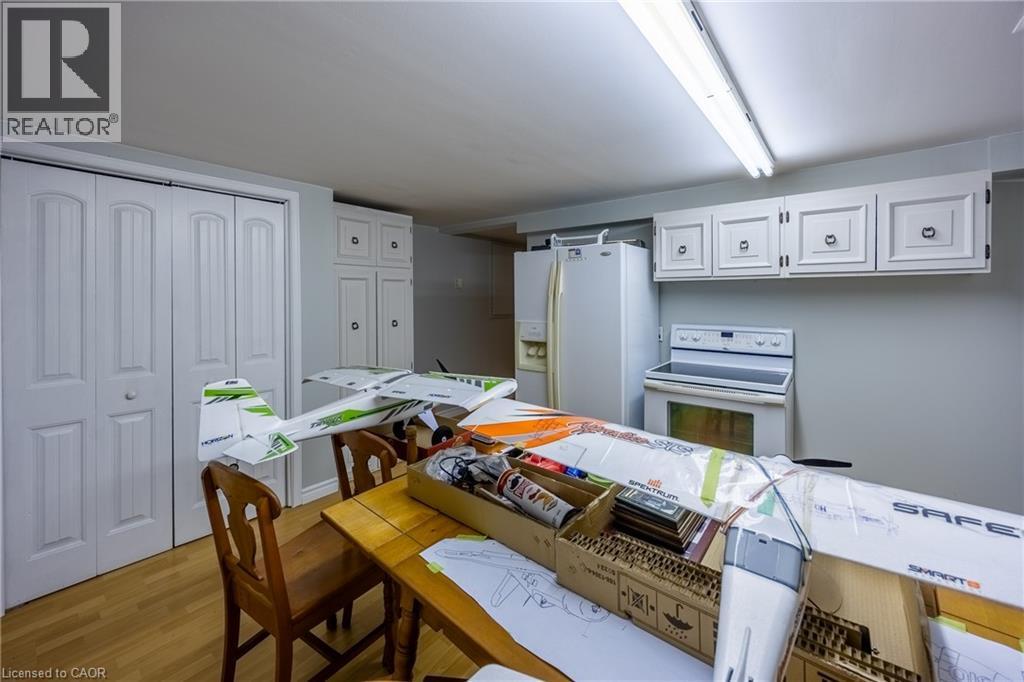 6 Dedrick Road, Port Rowan, ON - Indoor