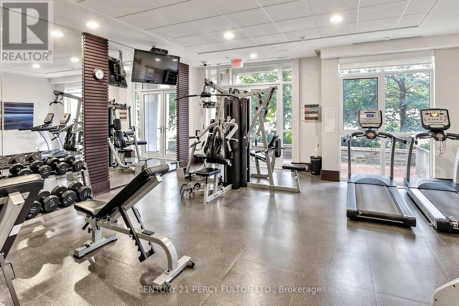 102 - 57 Upper Duke Crescent, Markham, ON - Indoor Photo Showing Gym Room