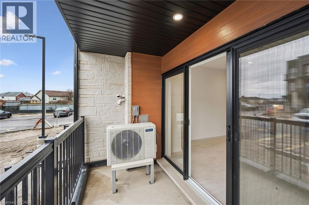 525 Erinbrook Drive Unit# C052, Kitchener, ON - Outdoor With Balcony With Exterior