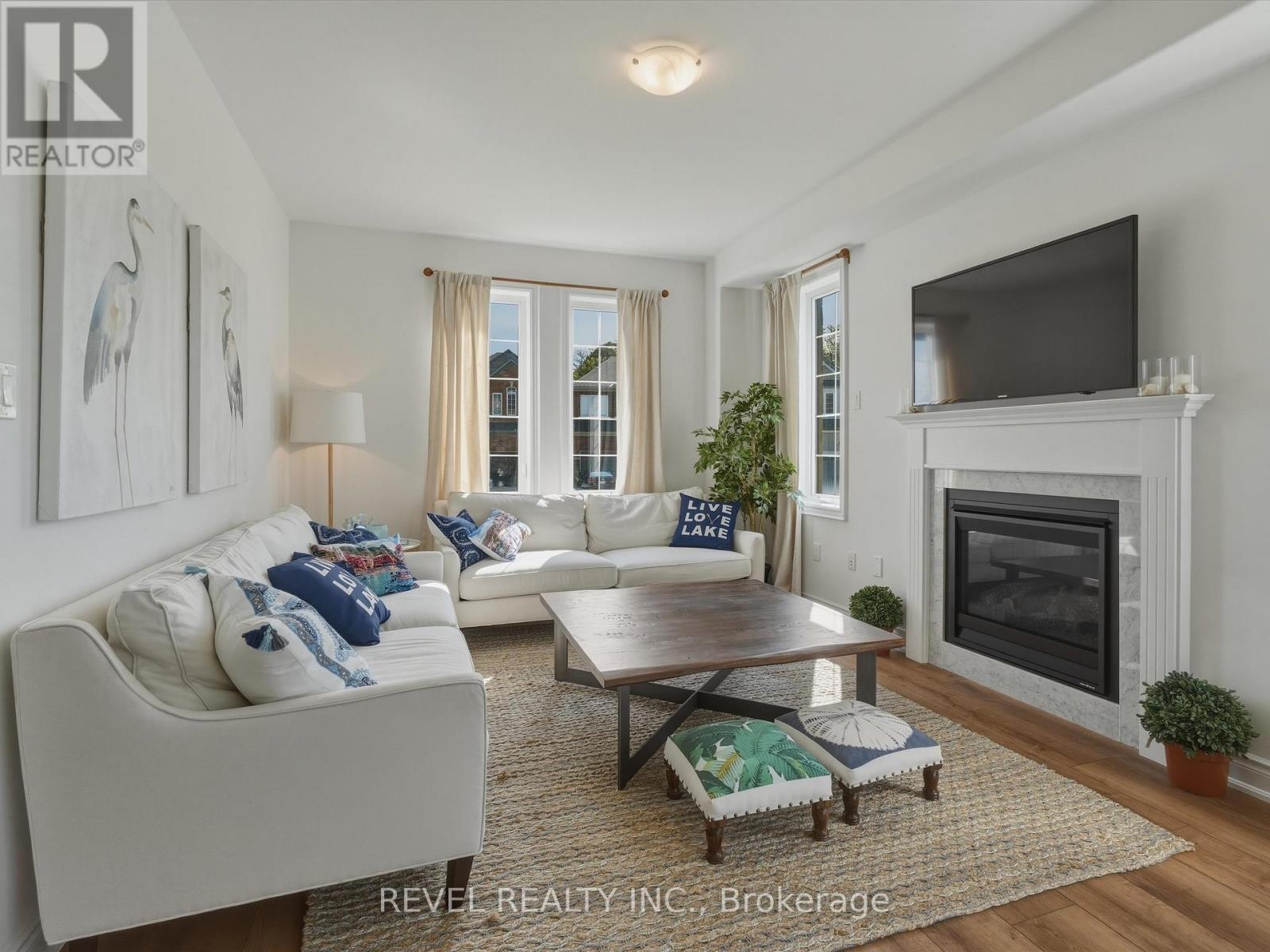 63 Wood Crescent, Essa, ON