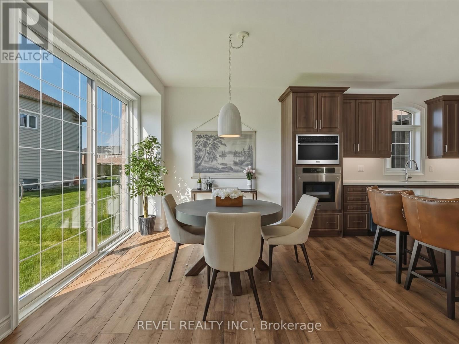 63 Wood Crescent, Essa, ON