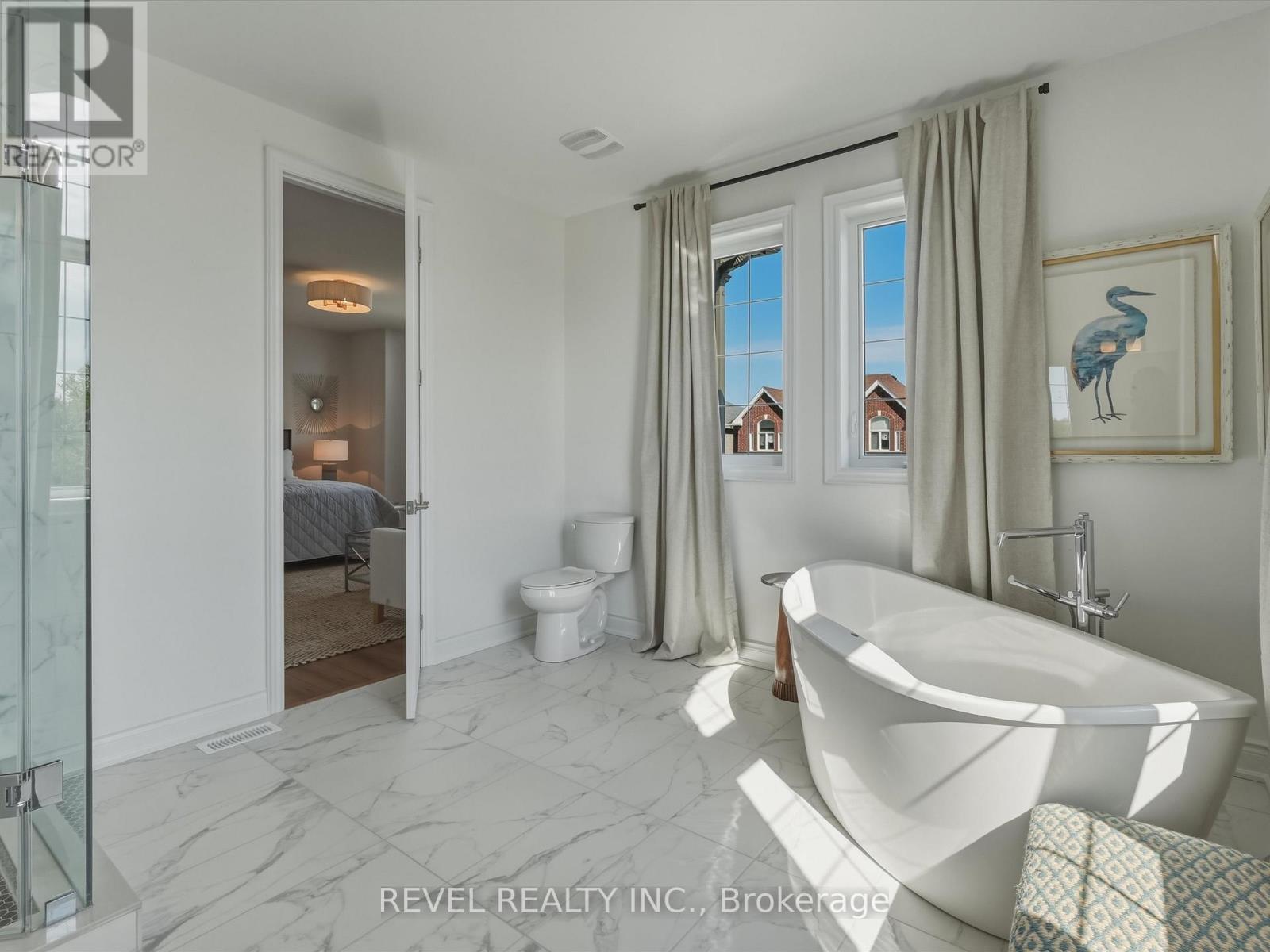 63 Wood Crescent, Essa, ON