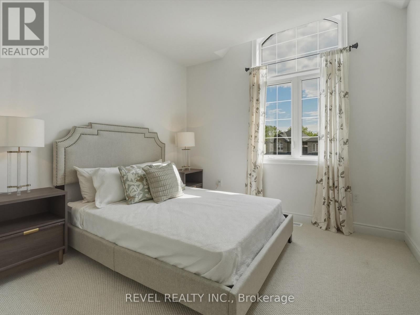 63 Wood Crescent, Essa, ON
