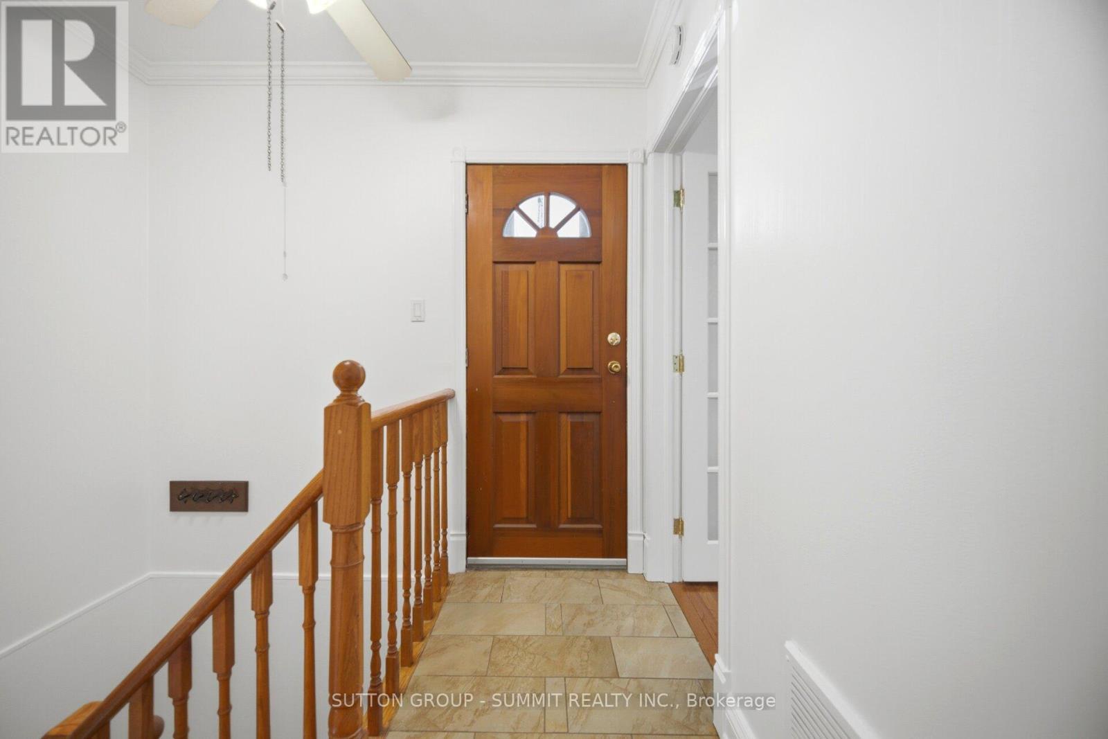 63 Chamberlain Avenue, Toronto, ON