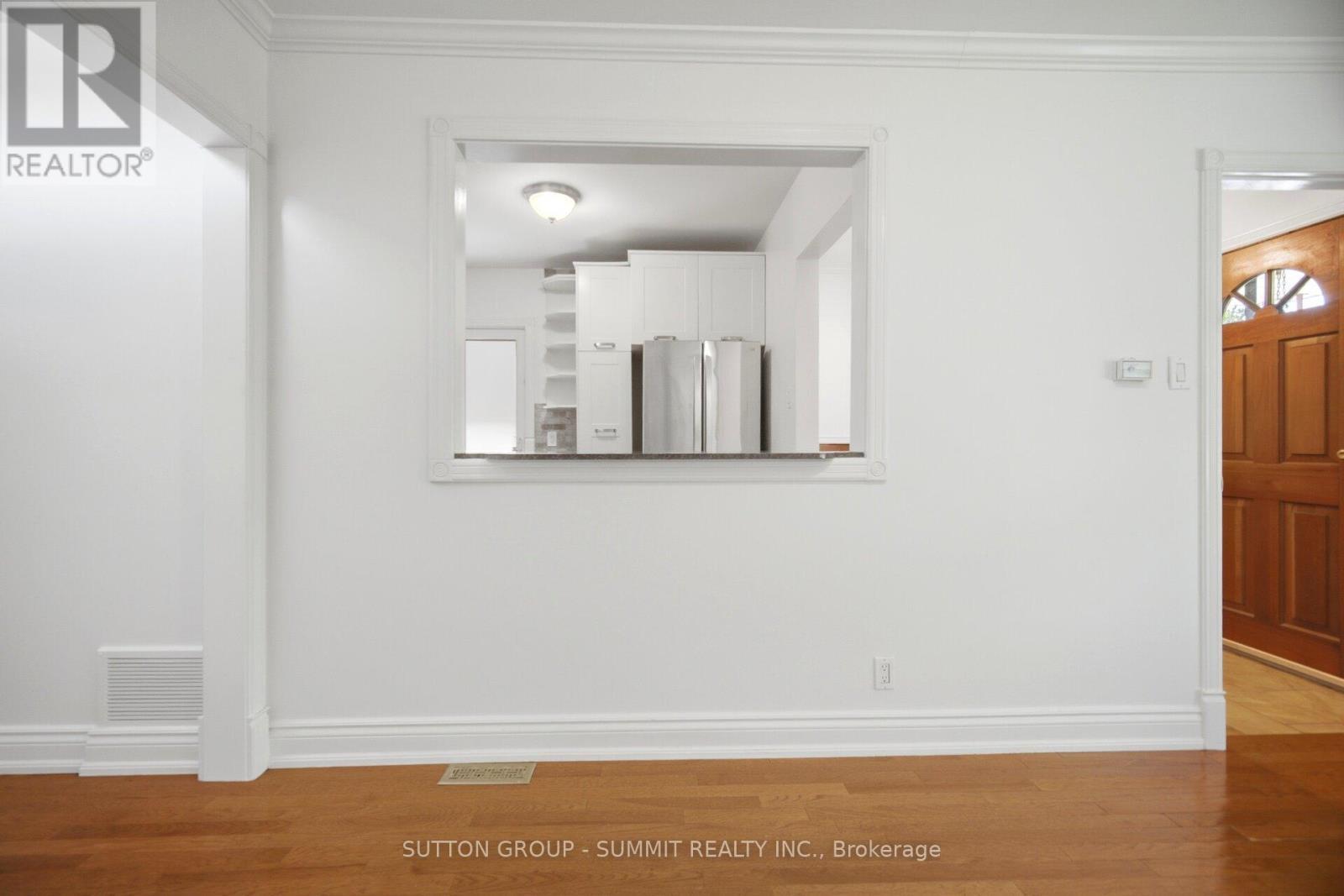 63 Chamberlain Avenue, Toronto, ON