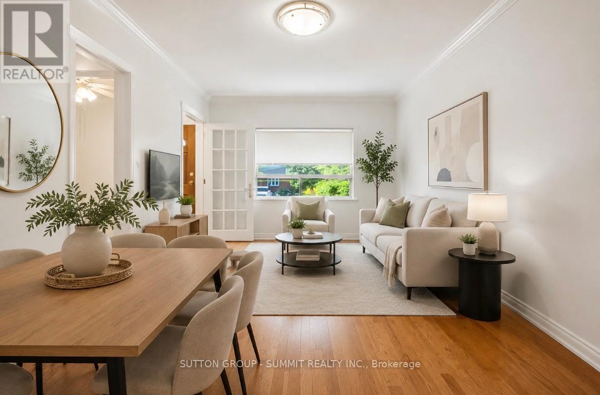 63 Chamberlain Avenue, Toronto, ON