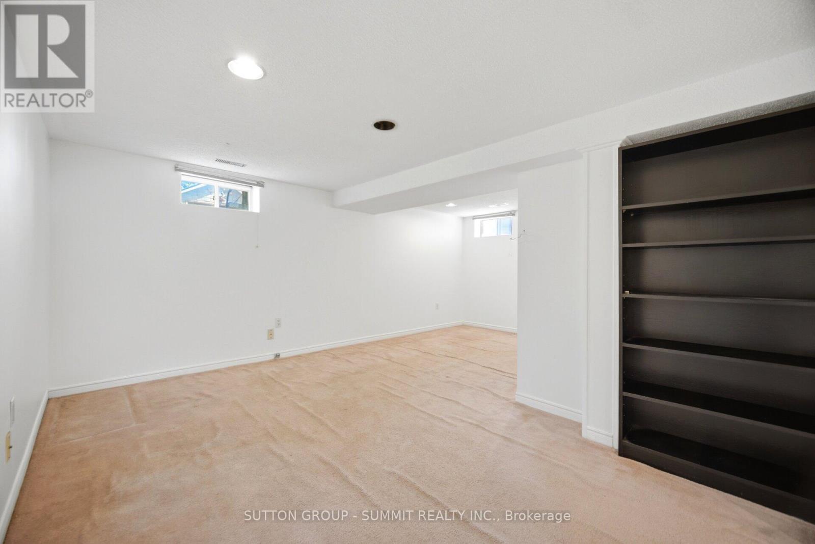 63 Chamberlain Avenue, Toronto, ON