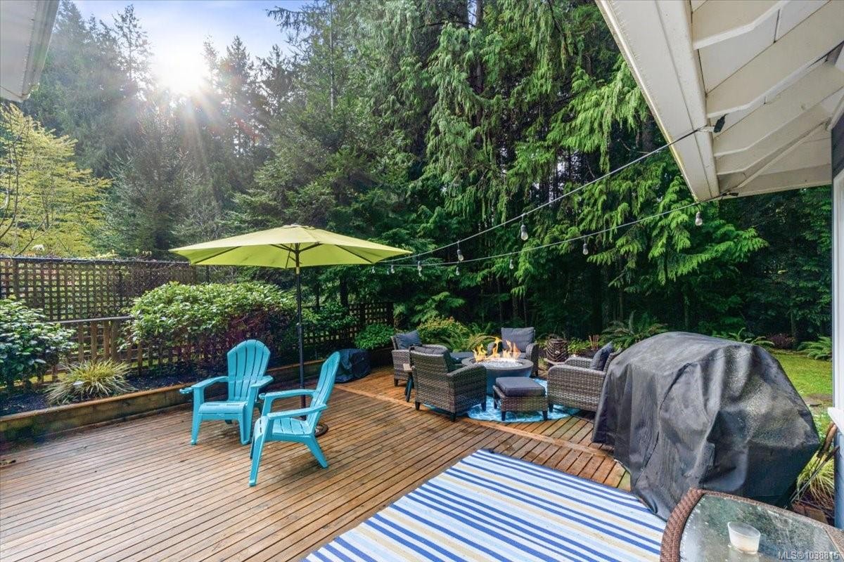 324 Chester Rd, Qualicum Beach, BC
