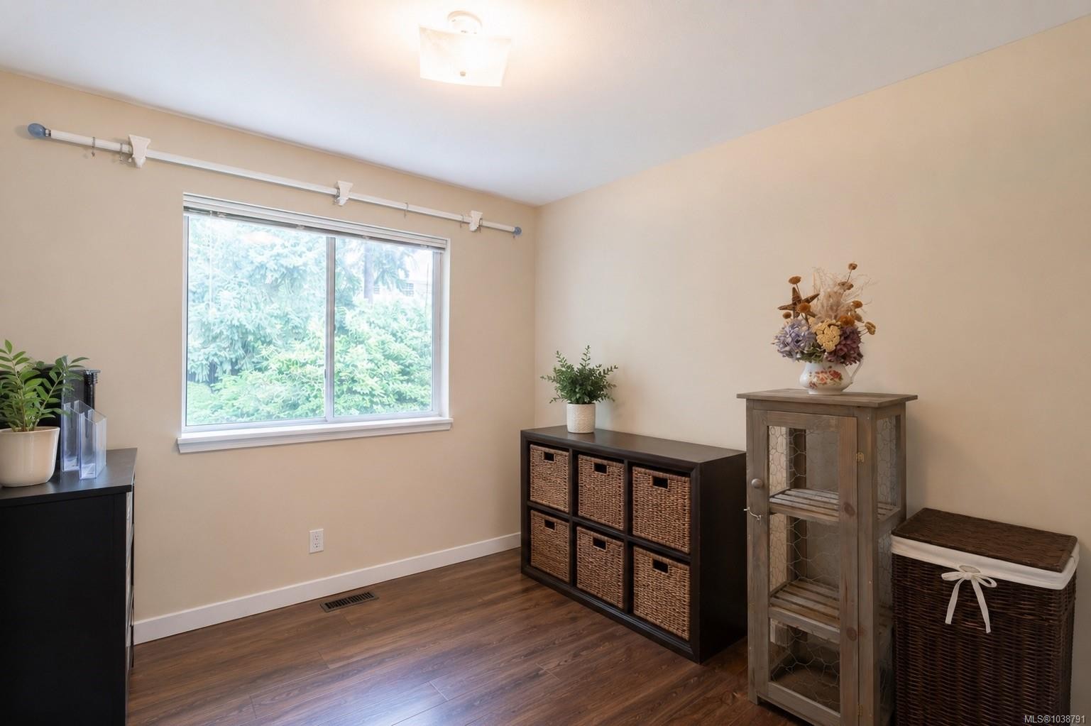 1108 Viewtop Rd, Duncan, BC