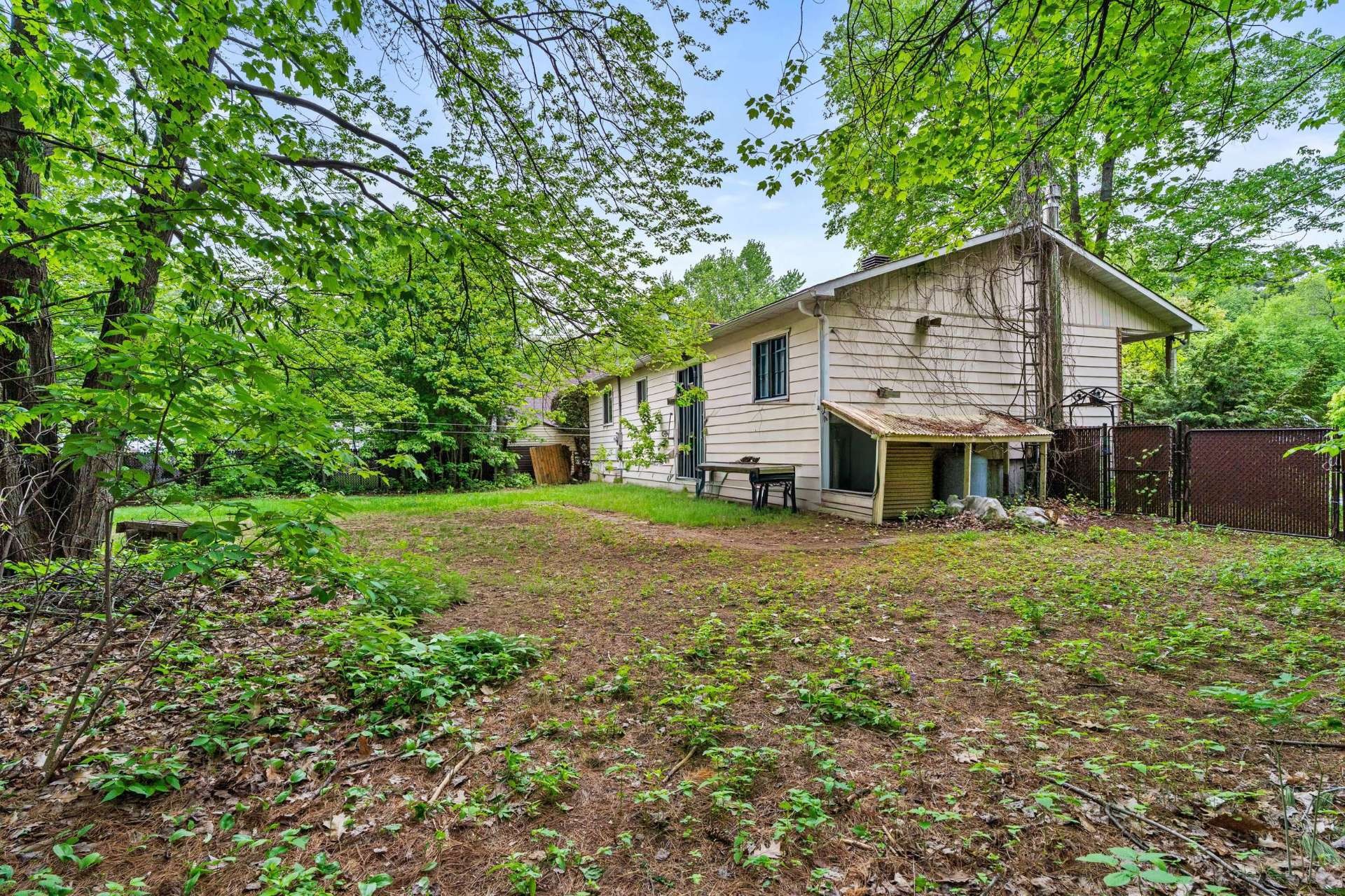 Courtyard - 1780 Rue Cedar, Mascouche, QC - Outdoor