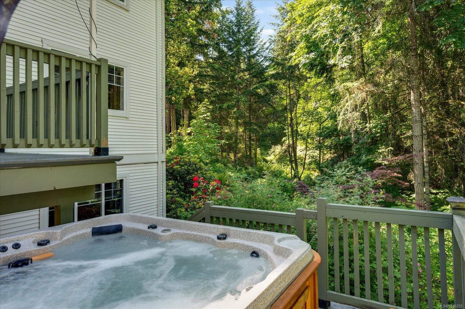 6560 Nevilane Dr, Duncan, BC