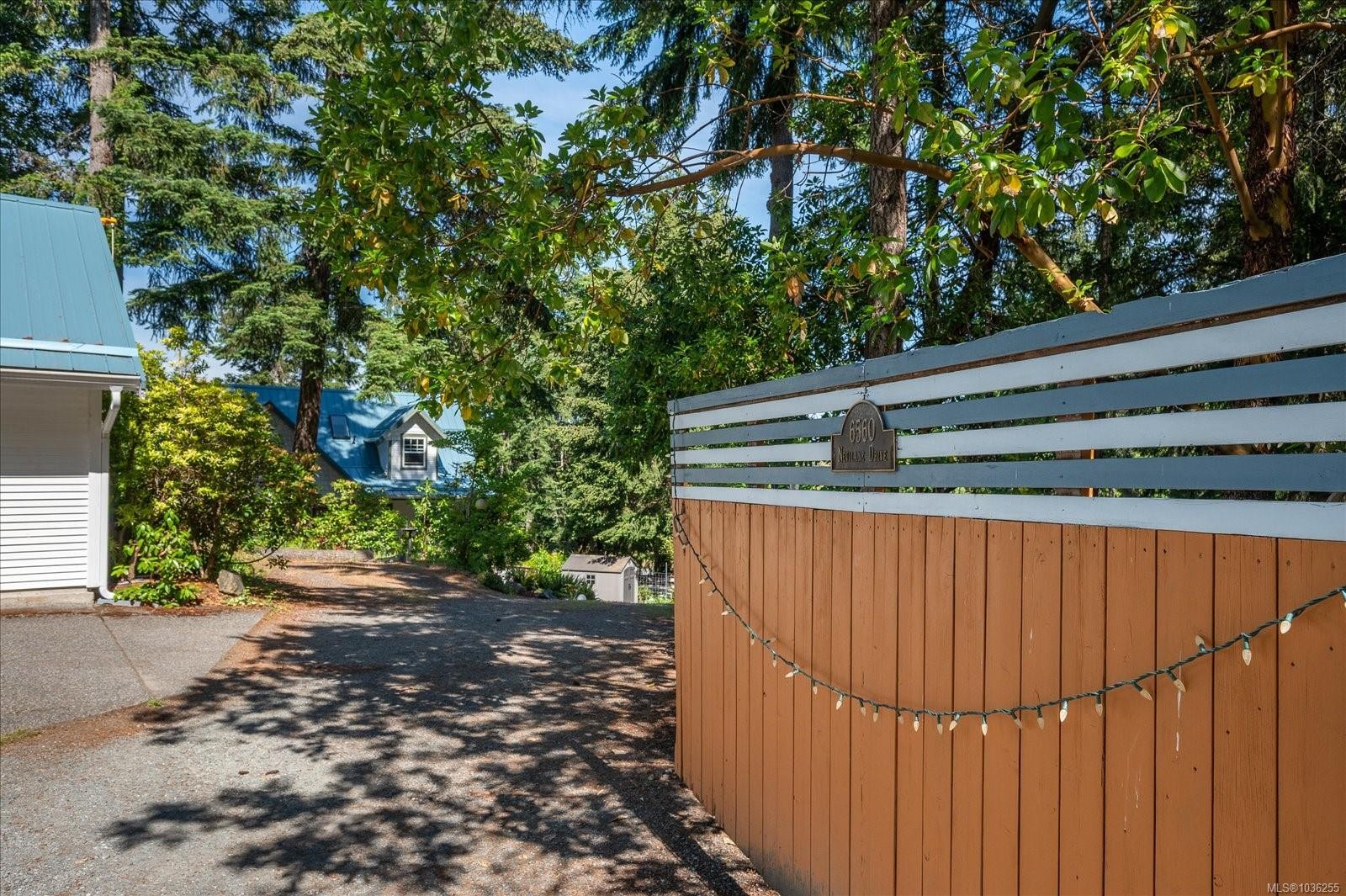 6560 Nevilane Dr, Duncan, BC