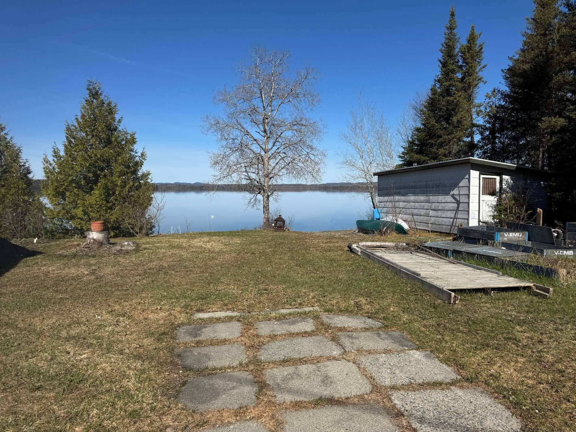 Courtyard - 1028 Ch. De La Source, Rouyn-Noranda, QC - Outdoor With View