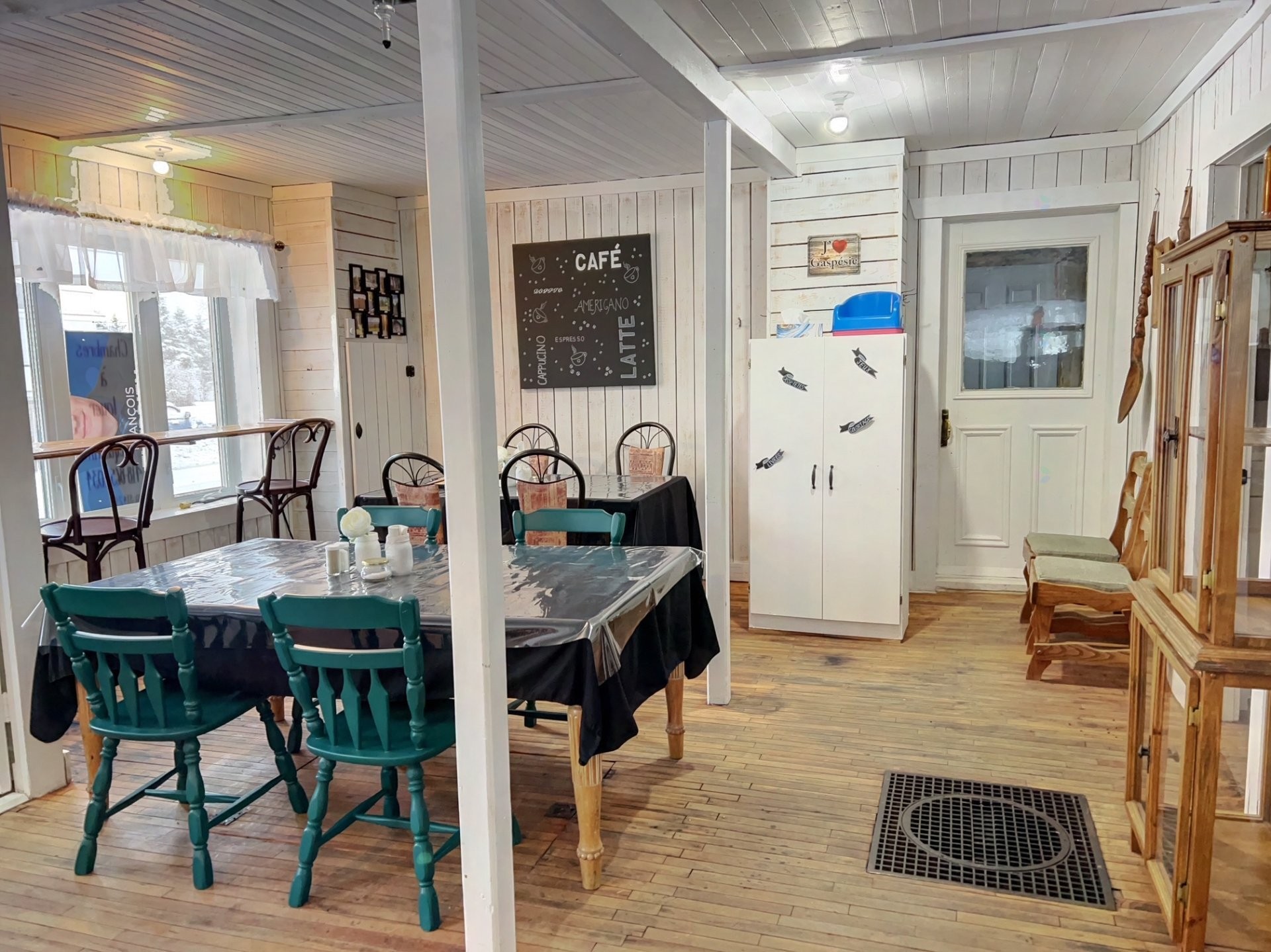 Salle à manger - 153 Route Principale, Saint-André-De-Restigouche, QC - Indoor Photo Showing Dining Room