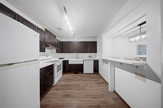 11 Arbor Grv, Winnipeg, MB