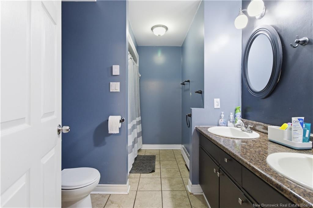 4-109 Biggs St, Fredericton, NB