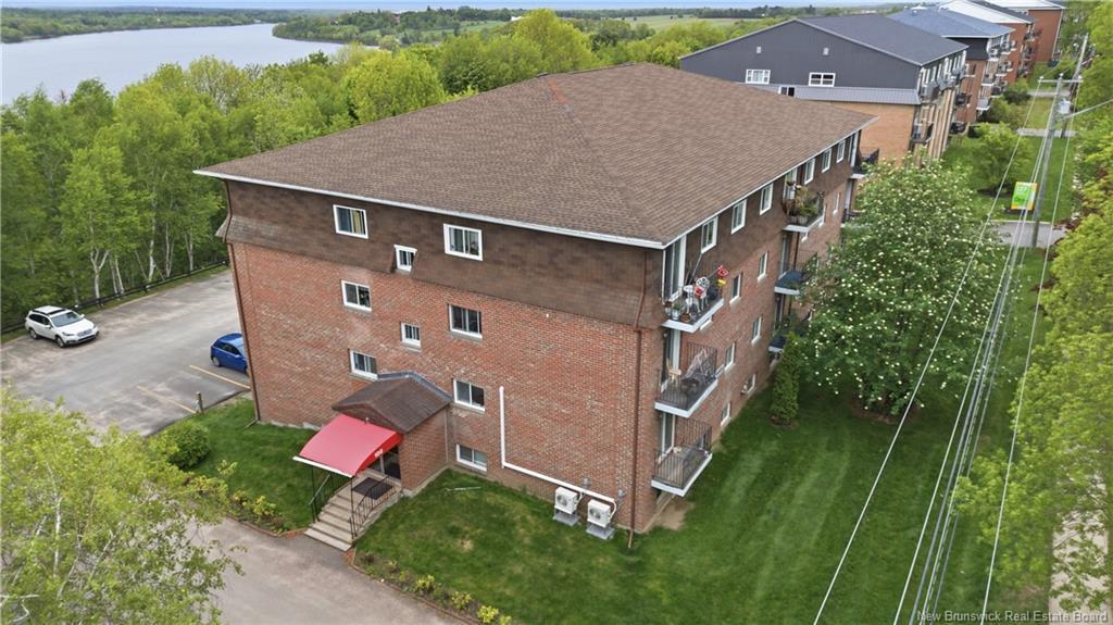 4-109 Biggs St, Fredericton, NB