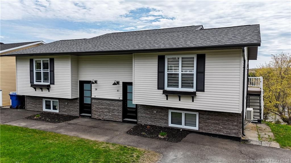 39-41 Belair St, Grand-Sault/Grand Falls, NB