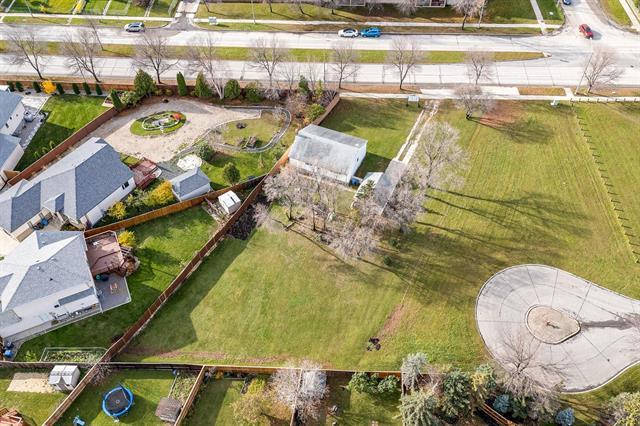 195 Pipeline Rd, Winnipeg, MB