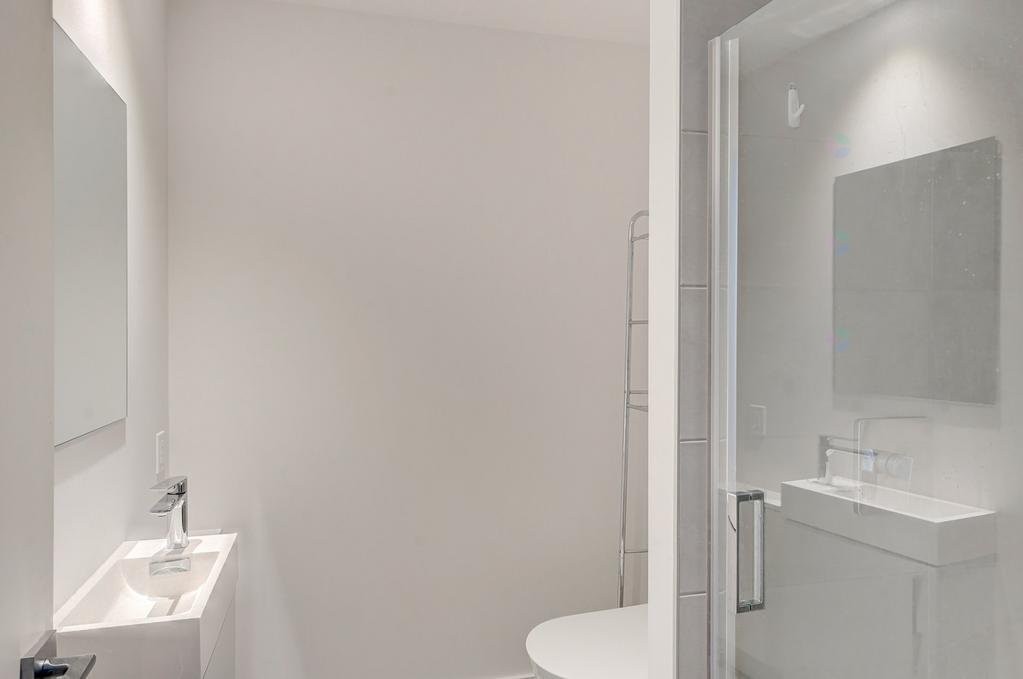 Salle de bains - 408B-1400 Rue Ottawa, Montréal (Le Sud-Ouest), QC - Indoor Photo Showing Bathroom