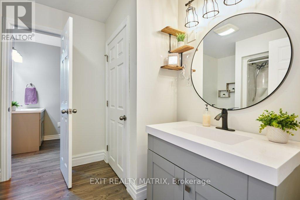 2750 Eldo Street, Ottawa, ON - Indoor