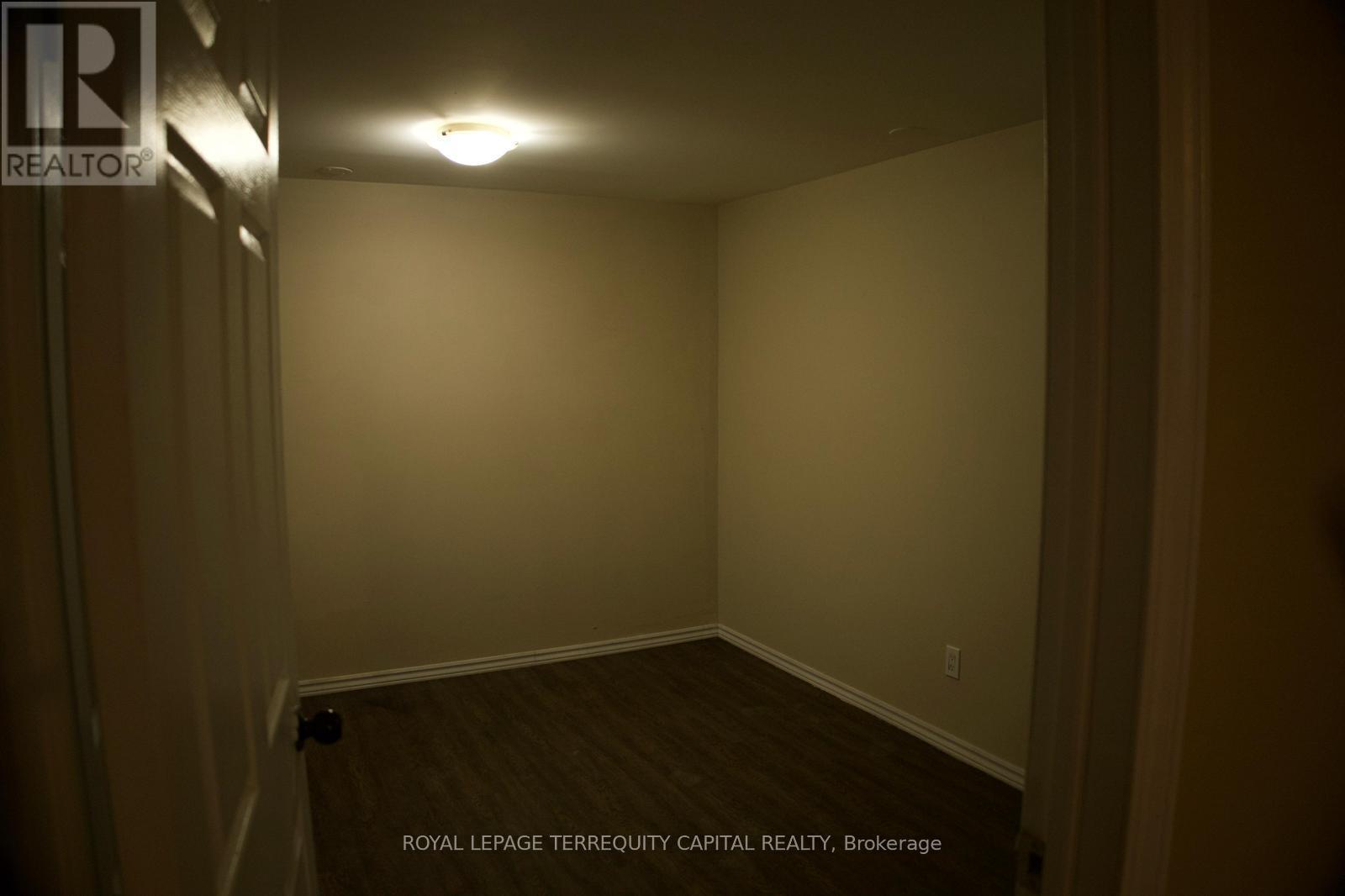 Lower - 73 Hickory Heights Crescent, Kitchener, ON - Indoor Photo Showing Other Room