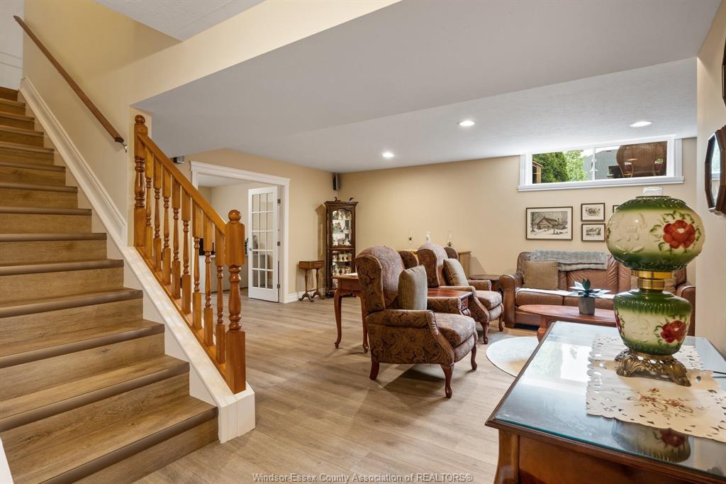 26 Marshwoods Boulevard, Kingsville, ON