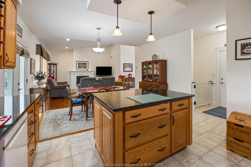 26 Marshwoods Boulevard, Kingsville, ON