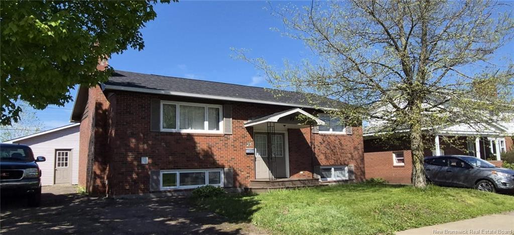 23 Anne St, Moncton, NB