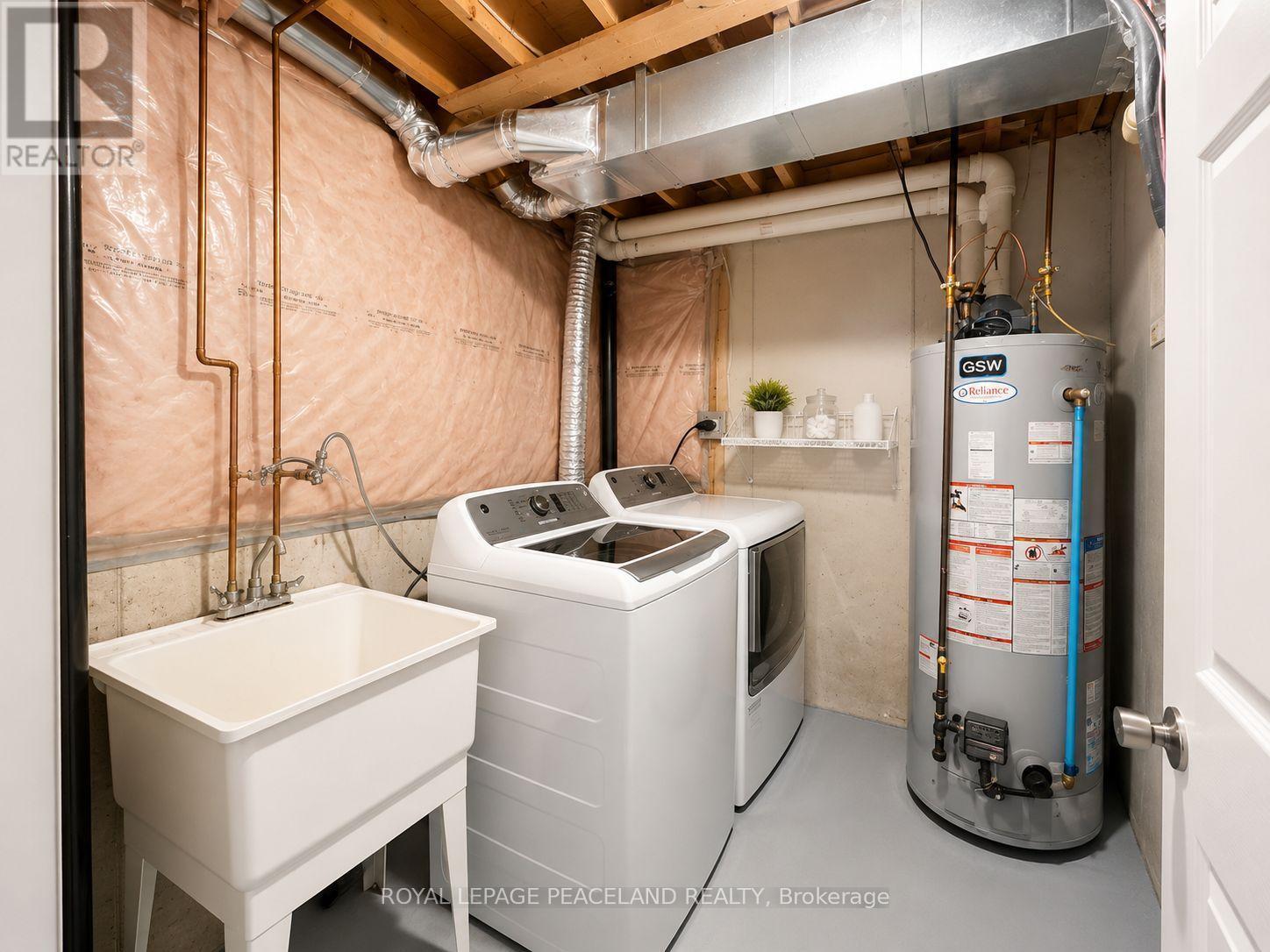 65 Tanglemere Crescent, Brampton, ON - Indoor Photo Showing Laundry Room