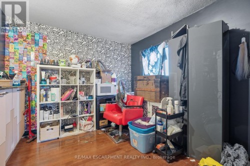 355 Barton Street E, Hamilton, ON - Indoor