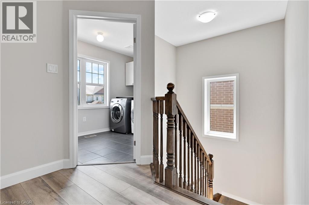 290 Apple Hill Crescent, Kitchener, ON - Indoor Photo Showing Other Room