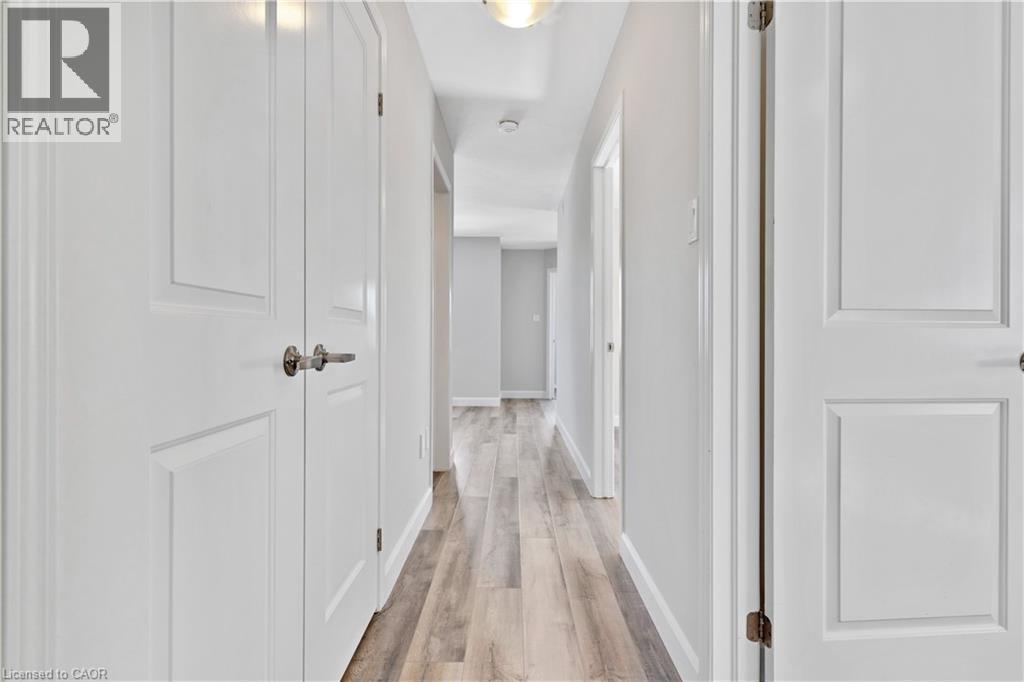 290 Apple Hill Crescent, Kitchener, ON - Indoor Photo Showing Other Room