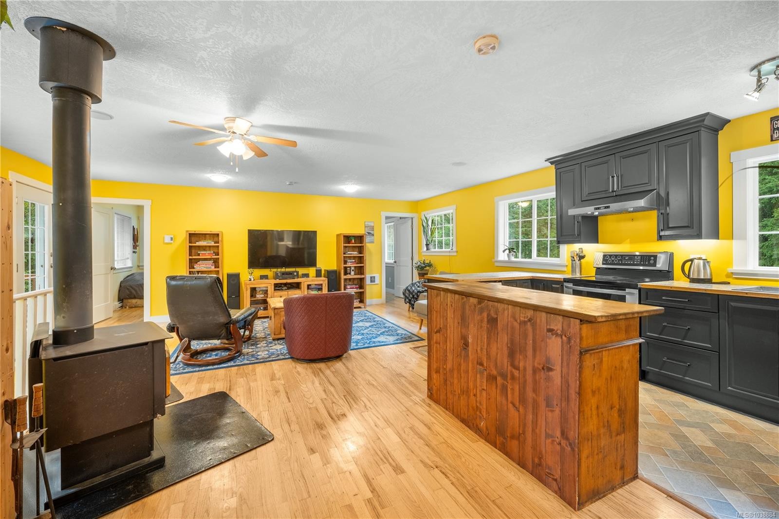 5708 River Valley Rd, Duncan, BC