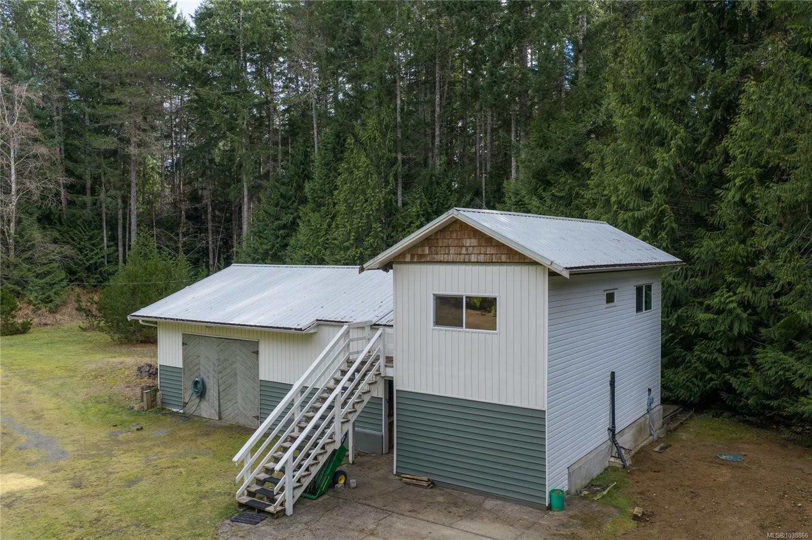 550 Corcan Rd, Qualicum Beach, BC