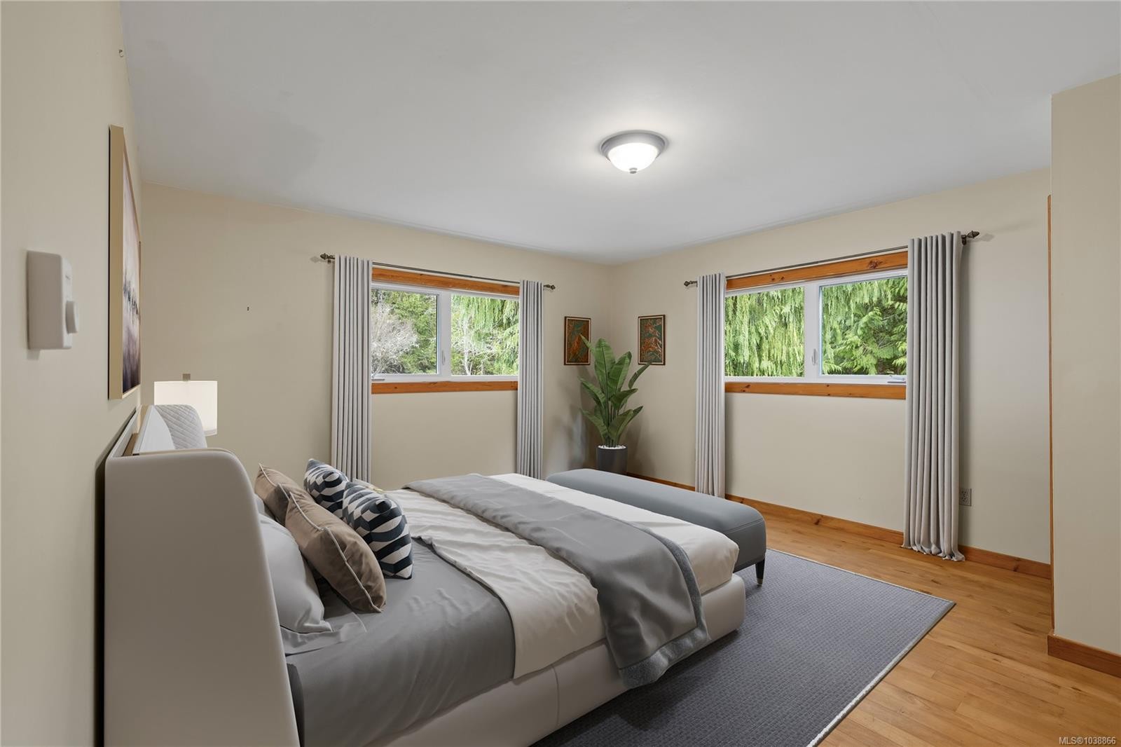 550 Corcan Rd, Qualicum Beach, BC